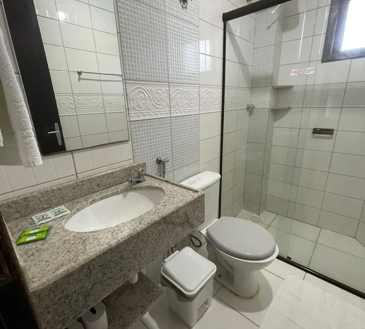 Pousada Ramo De Acacia Bombinhas Apartamento