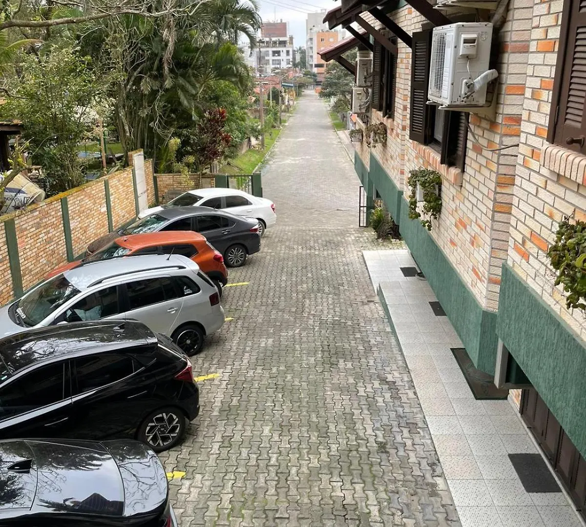 Pousada Ramo De Acacia Bombinhas
